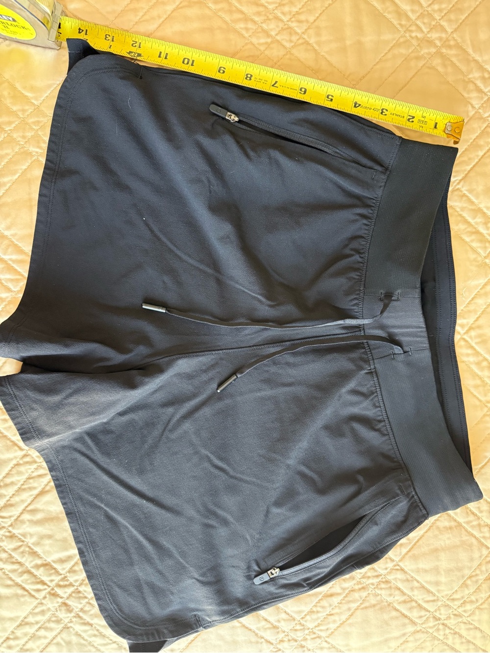 lululemon athletica Black women’s Athletic Shorts with Zip Pockets